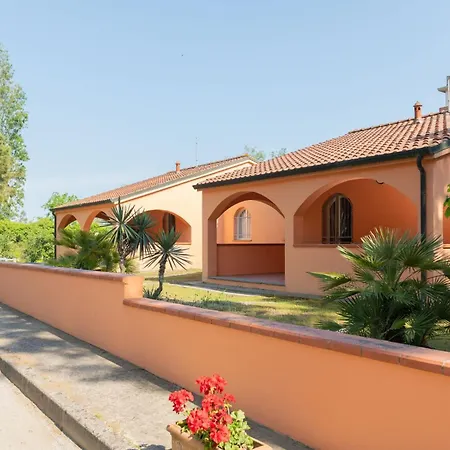 The Charming Marina Village Tipo3-3 Bedroom 6 Persons Vila *